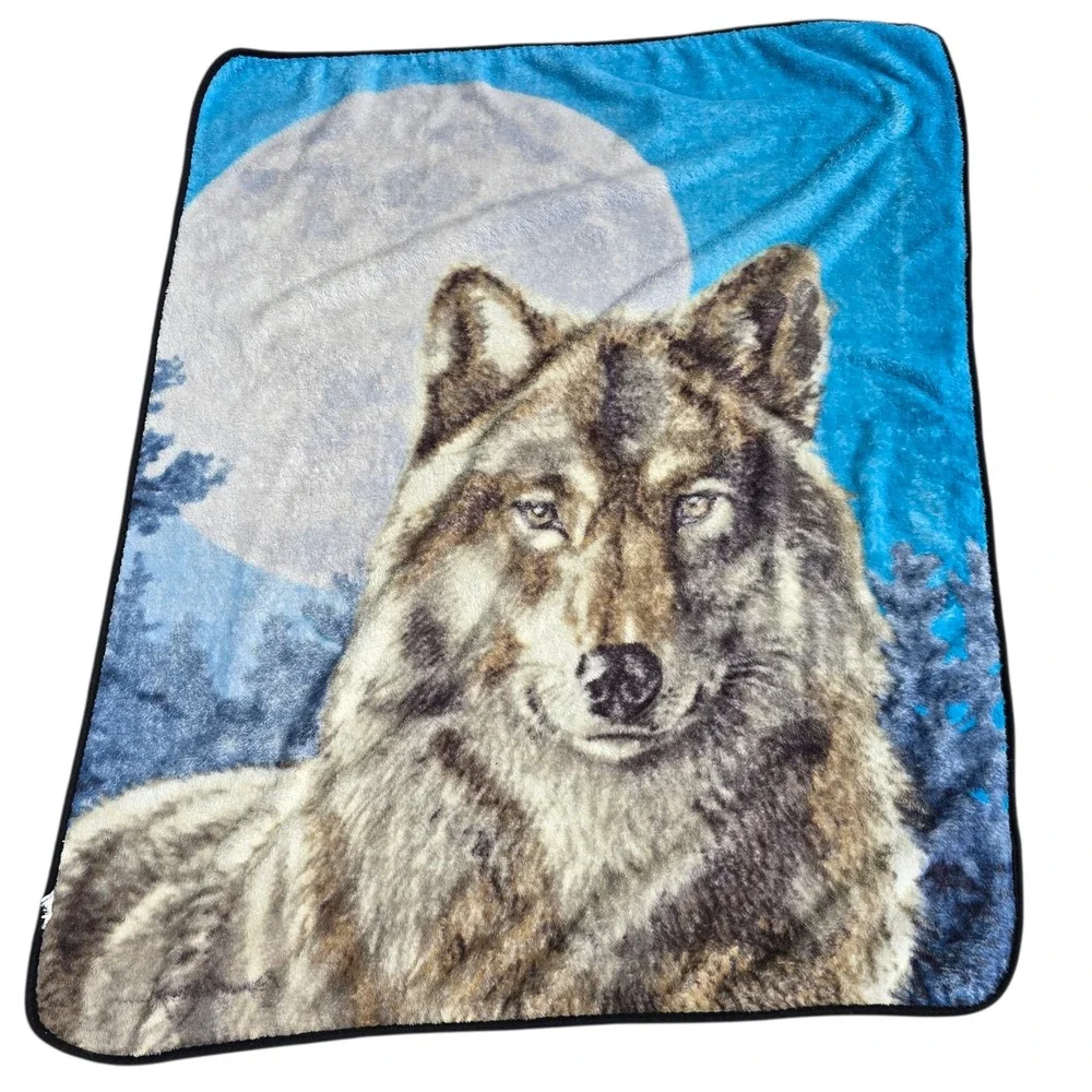 James Meger Wolf Full Moon Fleece Throw Blanket Blue Wildlife 48x58 Northwest
